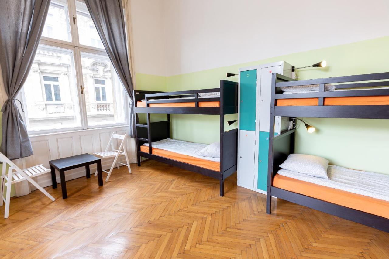 Spicy Hostel Budapest Eksteriør billede